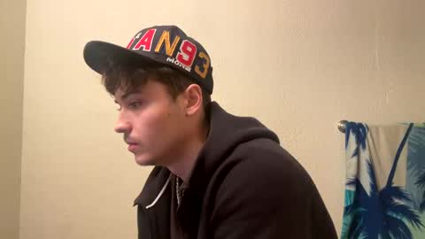 yungstudbev online show from 01.10.25