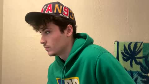 yungstudbev online show from 02.10.25