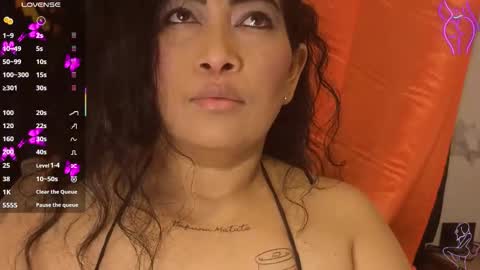 yunkeyc online show from 10.13.25