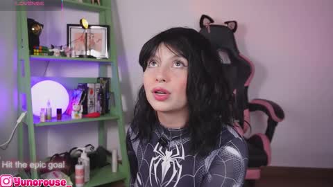 Snapshot of yunorose_ chatting on 10.28.25 yunorose_ online show from 10.28.25