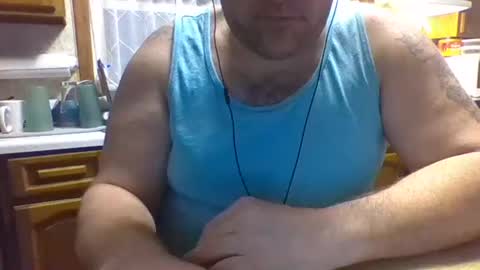 Snapshot of yupthatshim chatting on 01.01.25 yupthatshim online show from 01.01.25