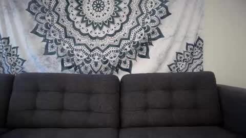 Snapshot of yurdreams_22 chatting on 10.21.25 yurdreams_22 online show from 10.21.25