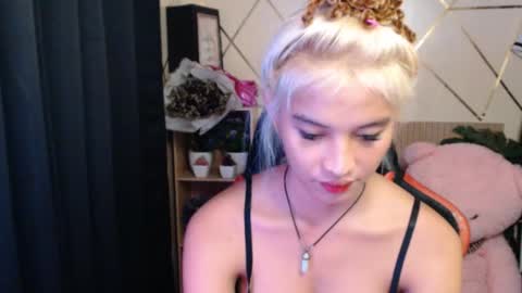 Snapshot of yurie_cummster chatting on 09.14.25 yurie_cummster online show from 09.14.25