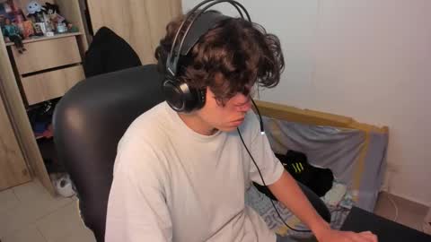 yurii_moody online show from 11.15.25