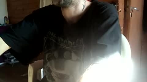 Yuumi online show from 04.05.26