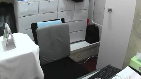 Slip online show from 02.02.25