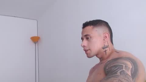 Snapshot of zac_colleng07 chatting on 02.04.25 Zac Colleng online show from 02.04.25