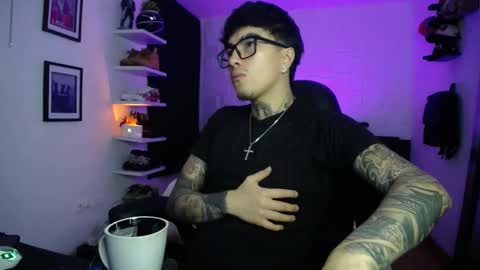 zac_muller1 online show from 02.17.26