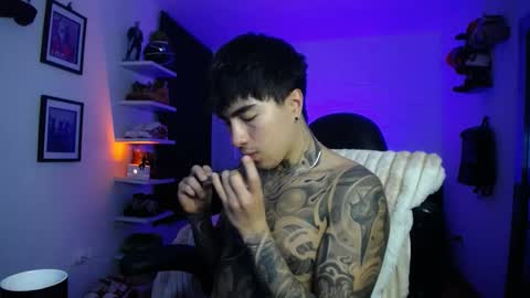 zac_muller1 online show from 03.24.26