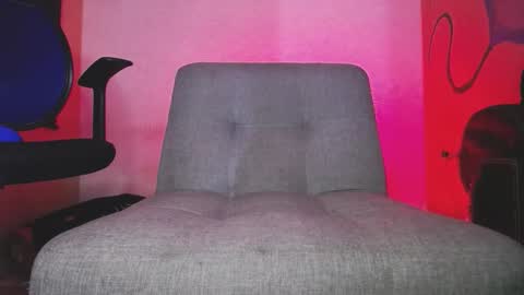 Zac Freelance model online show from 10.21.25