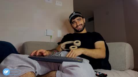 zack_sullivan22 online show from 12.03.25