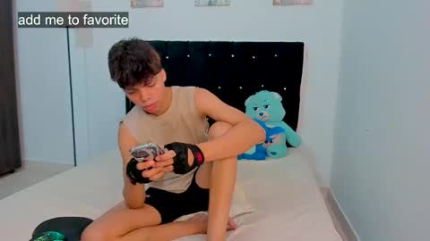 zacktorres_ online show from 11.01.25