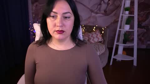 Snapshot of zafiramoonn chatting on 11.06.25 Zafiramoonn online show from 11.06.25