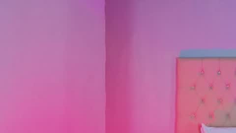 Zafiro Brown online show from 11.19.25