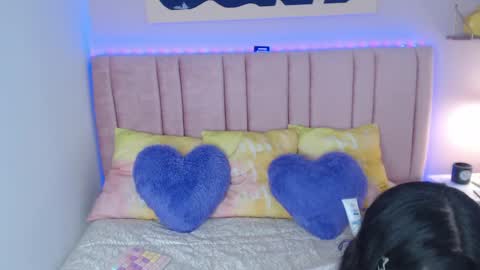  Zafiro   online show from 04.16.26