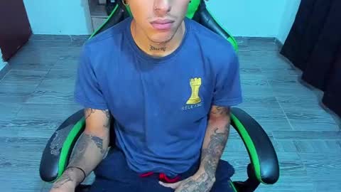 BiG Zafiro online show from 03.31.26