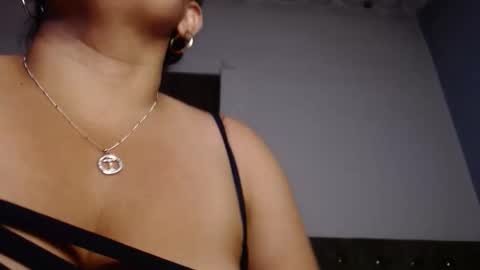 Zahi ... wants to play with everyone...yessss online show from 10.18.25