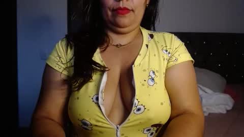 Zahi ... wants to play with everyone...yessss online show from 11.13.25