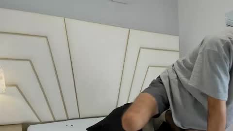 Snapshot of zahir_ashar chatting on 10.15.25 zahir_ashar online show from 10.15.25