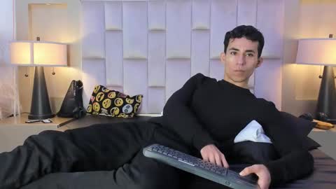 Snapshot of zahir_ashar chatting on 03.21.26 zahir_ashar online show from 03.21.26