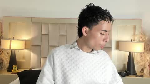 Snapshot of zahir_ashar chatting on 04.06.26 zahir_ashar online show from 04.06.26