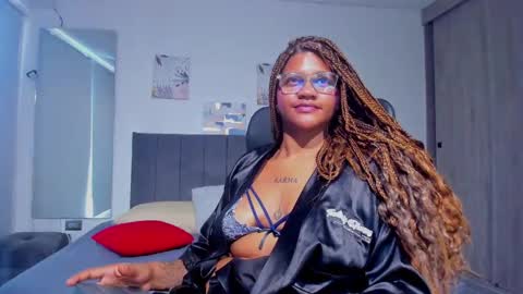 zahra_rose online show from 03.12.25