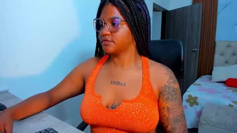 zahra_rose online show from 01.06.26