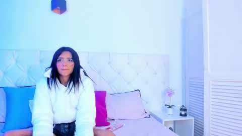 Zaira Angel online show from 11.15.25