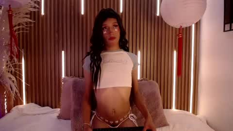 Snapshot of zaira_foox chatting on 07.16.26 Zaira online show from 07.16.26