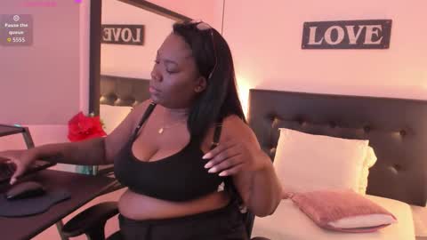 Snapshot of zairaa_black chatting on 09.17.25 Zaira online show from 09.17.25