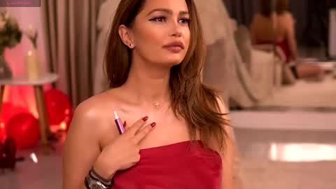 Zaira online show from 04.14.26