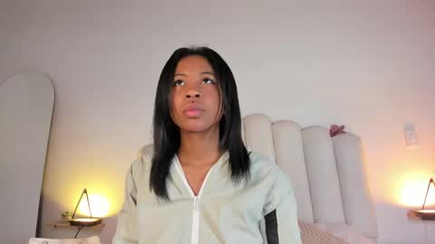 Zaira online show from 01.12.26