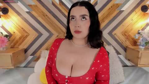 Snapshot of zairavancleef chatting on 02.25.26 Zaira online show from 02.25.26