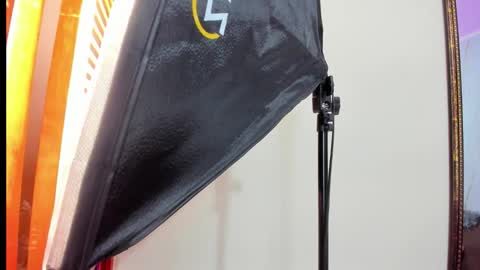 zamanthaa__ online show from 11.23.25