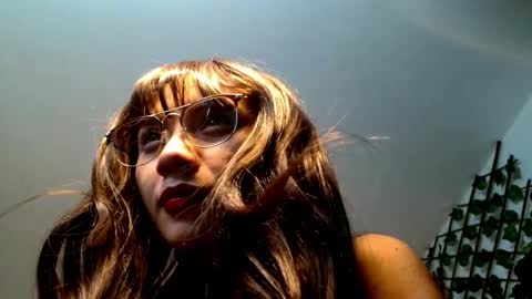 Snapshot of zandra6ghal chatting on 09.27.25 zandra6ghal online show from 09.27.25