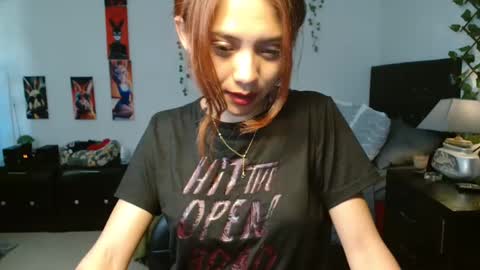 Snapshot of zandra6ghal chatting on 10.01.25 zandra6ghal online show from 10.01.25