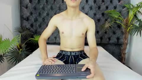 Snapshot of zane_evans chatting on 02.23.26 zane online show from 02.23.26