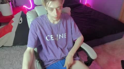 Kel online show from 04.08.26