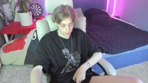 Kel online show from 04.18.26