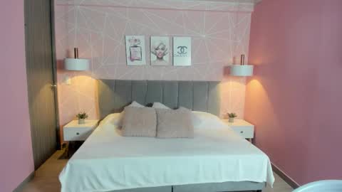 Zara Sweet  online show from 10.22.25