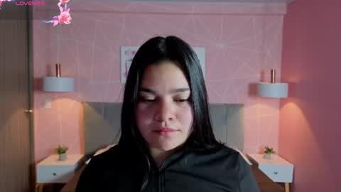 Snapshot of zara__sweet chatting on 06.29.26 Zara Sweet online show from 06.29.26