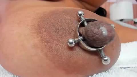 zara lopez online show from 11.13.25