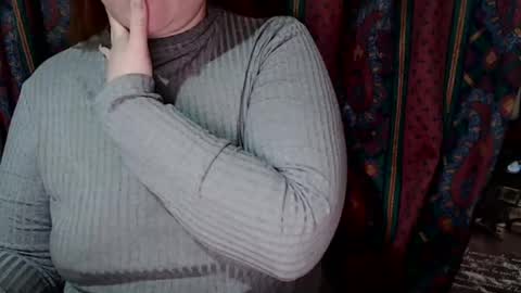 Snapshot of zara_red chatting on 12.31.24 Kate. if im not here im here foxy red333 online show from 12.31.24