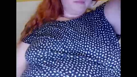 Snapshot of zara_red chatting on 01.10.25 Kate. if im not here im here foxy red333 online show from 01.10.25