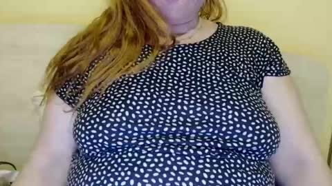 Snapshot of zara_red chatting on 02.18.25 Kate. if im not here im here foxy red333 online show from 02.18.25