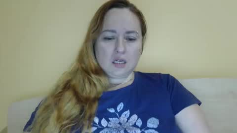 Snapshot of zara_red chatting on 04.18.26 Kate. if im not here im here foxy red333 online show from 04.18.26