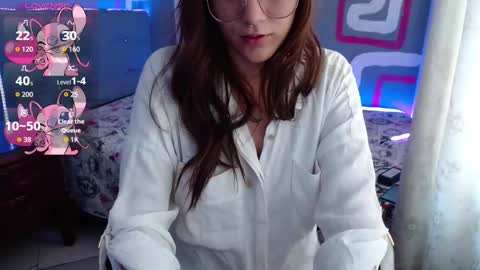Snapshot of zara_sin chatting on 10.13.25 Zara online show from 10.13.25