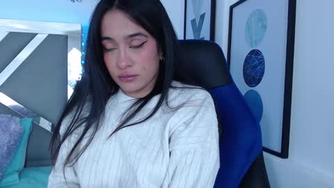 zaradames_ online show from 01.25.25