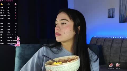 zaradames_ online show from 11.30.25