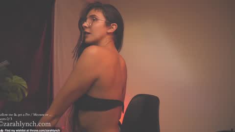 Snapshot of zarahlynch chatting on 01.16.25 Miss Lynch Next show 2911 online show from 01.16.25